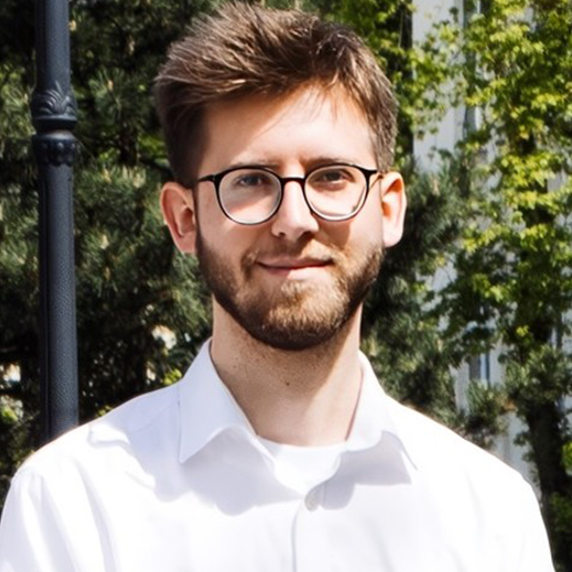 Mateusz Przywarczak 